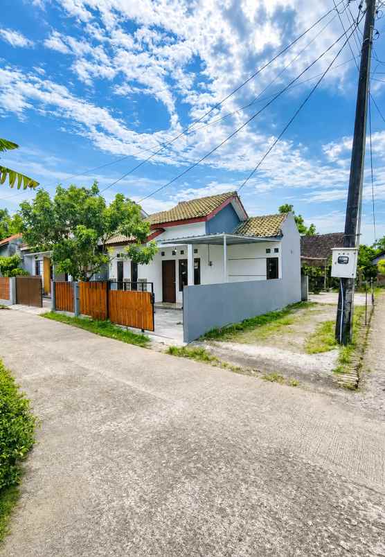 dijual rumah kadi soro