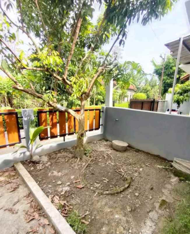 dijual rumah kadi soro