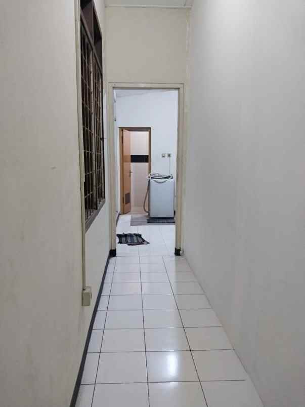 dijual rumah kebon jeruk