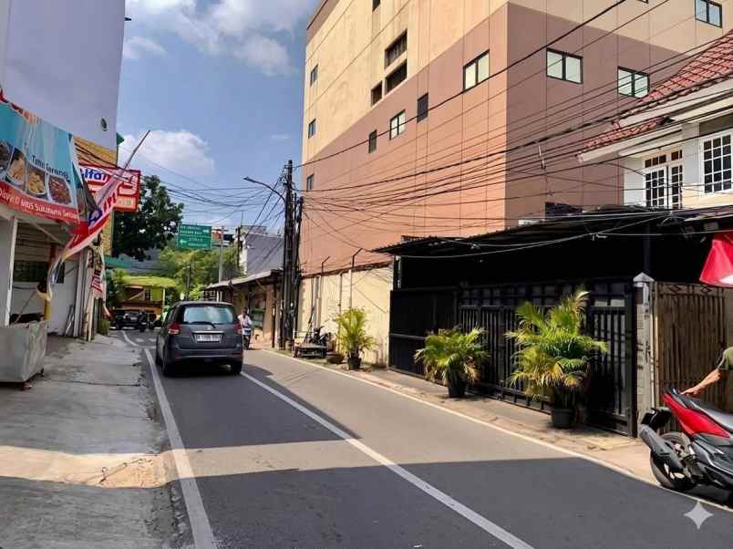 dijual rumah kebon jeruk