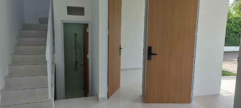 dijual rumah kelapa dua tugu