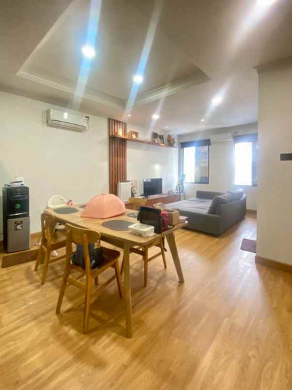 dijual rumah kelapa gading