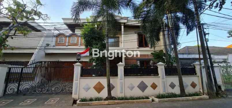 dijual rumah kemang timur mampang