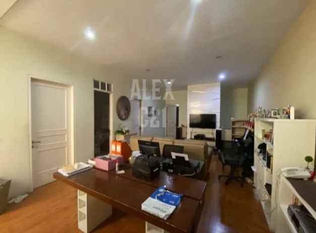 dijual rumah kembangan utara