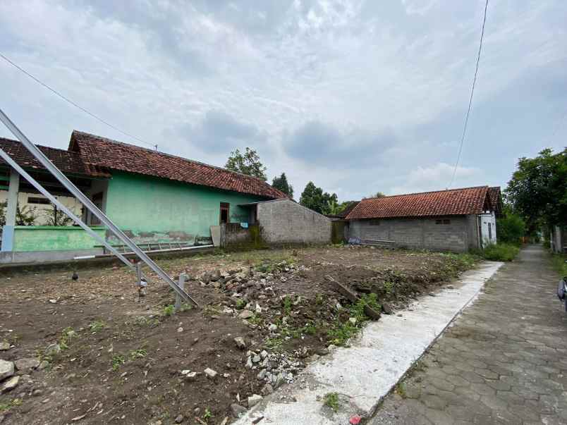 dijual rumah kemudo prambanan klaten