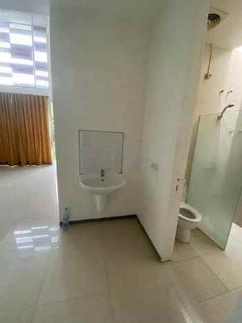 dijual rumah kingstown