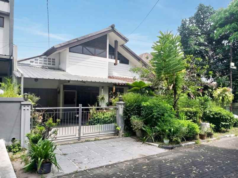 dijual rumah komplek batununggal indah