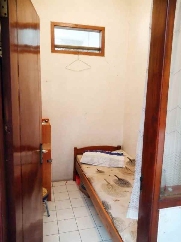 dijual rumah komplek batununggal indah