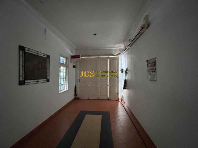 dijual rumah komplek griya riatur jalan