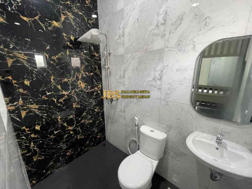 dijual rumah komplek kirribili jalan