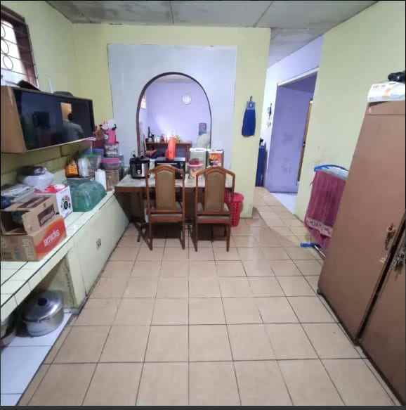 dijual rumah komplek margahayu raya