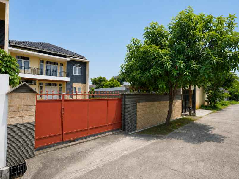 dijual rumah komplek pemda jatiasih bekasi