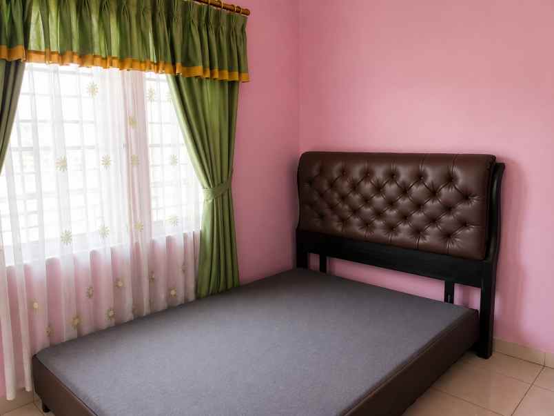 dijual rumah komplek pemda jatiasih bekasi