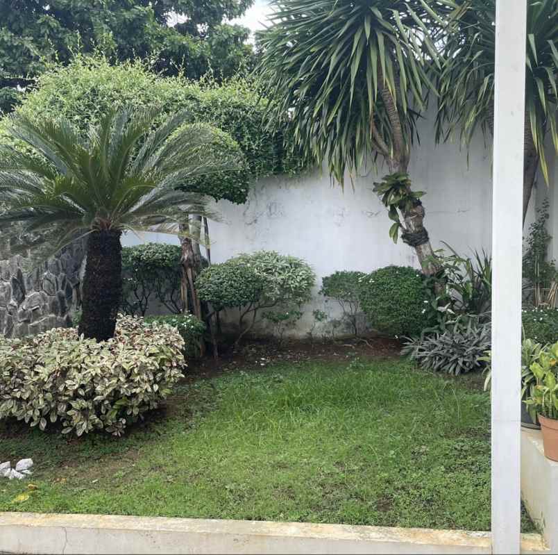 dijual rumah komplek pertamina jati jl