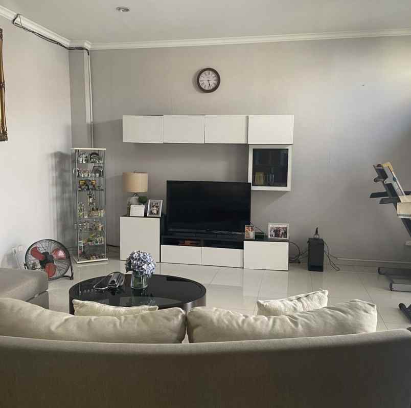 dijual rumah komplek pertamina jati jl