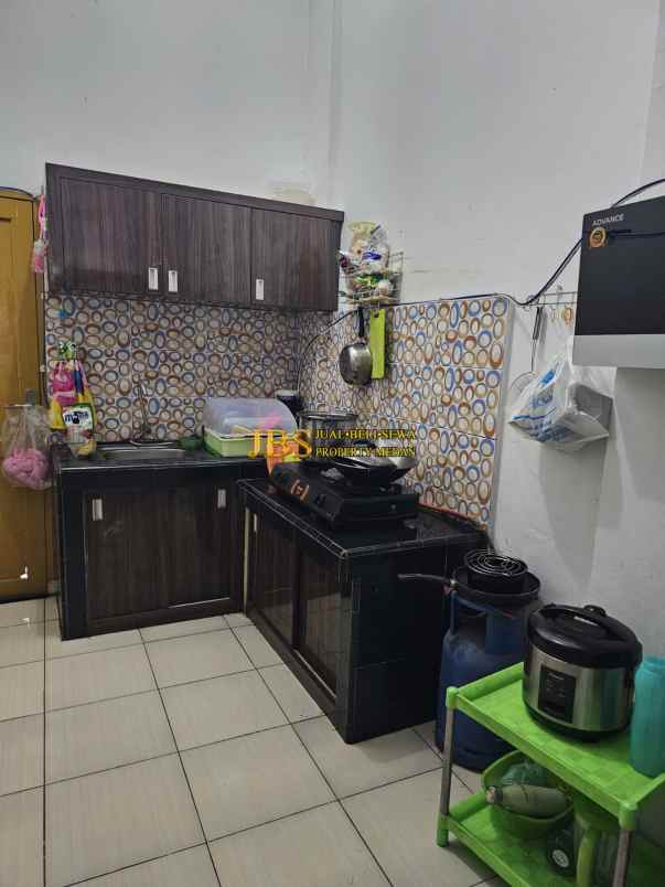 dijual rumah komplek sekip regency