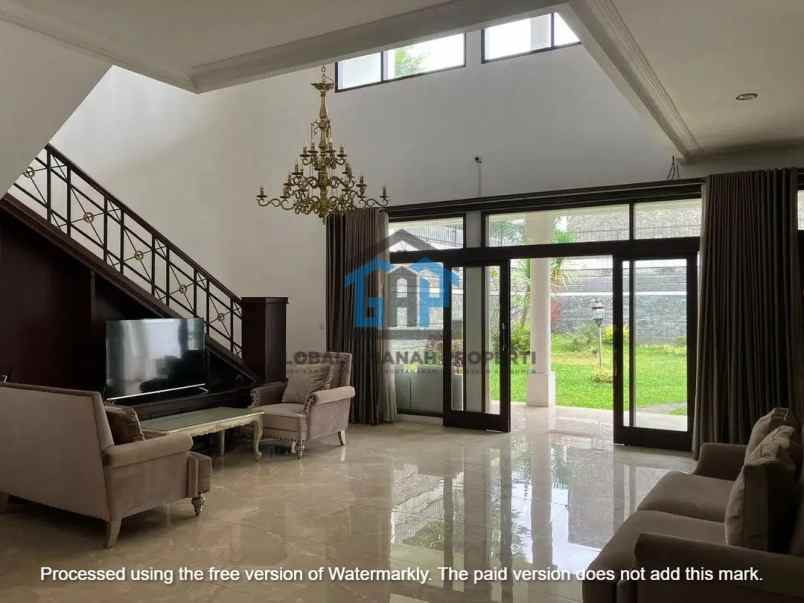 dijual rumah komplek setiabudhi bandung