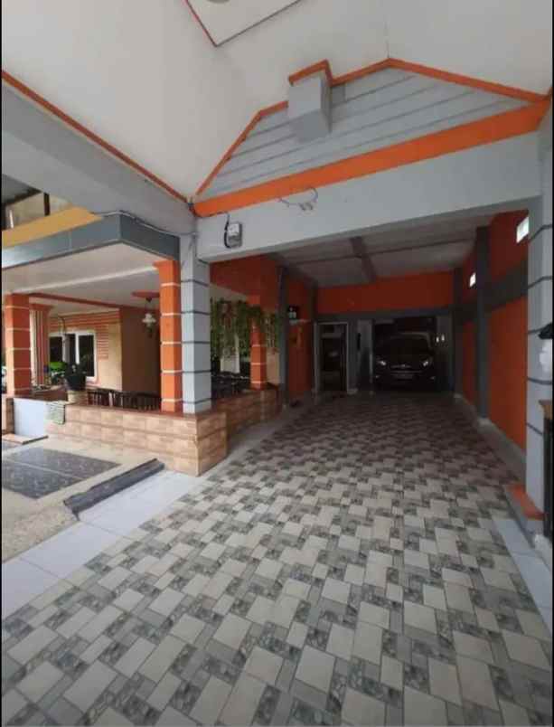 dijual rumah komplek swadaya duren