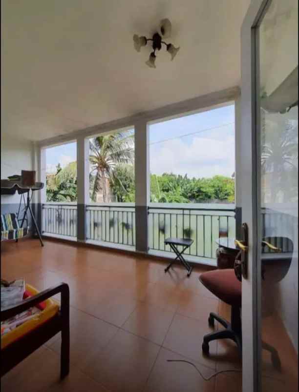 dijual rumah komplek swadaya duren