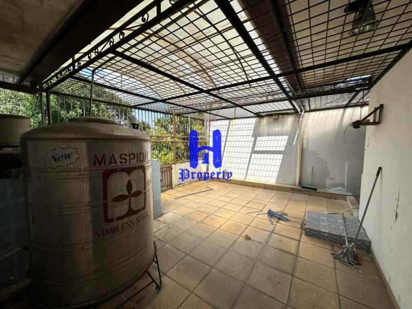 dijual rumah komplek taman timor raya