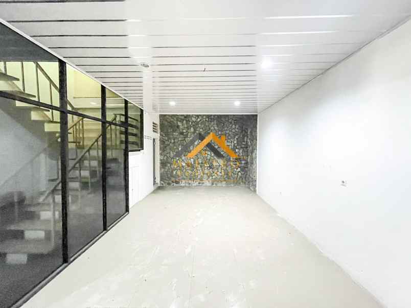 dijual rumah komplek tembakau deli