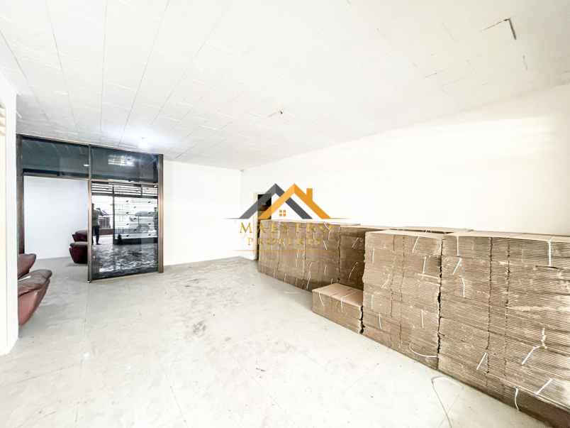 dijual rumah komplek tembakau deli