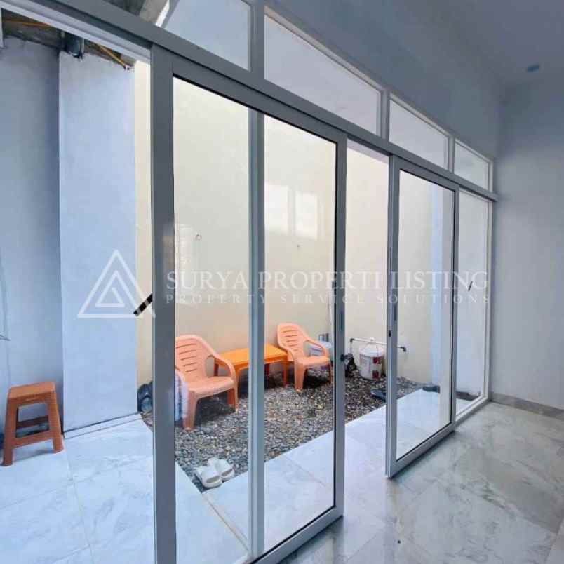 dijual rumah komplek tritura residence