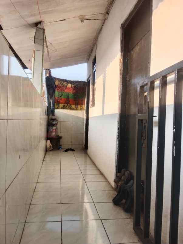 dijual rumah kosong pulogadung