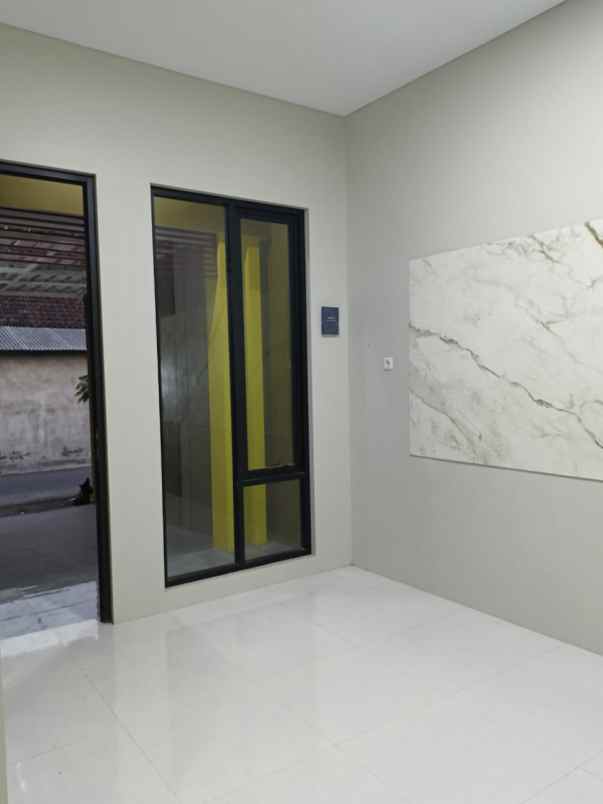 dijual rumah kota bantul