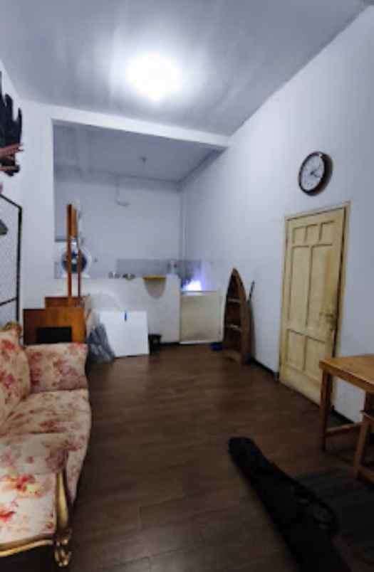 dijual rumah lebak arum