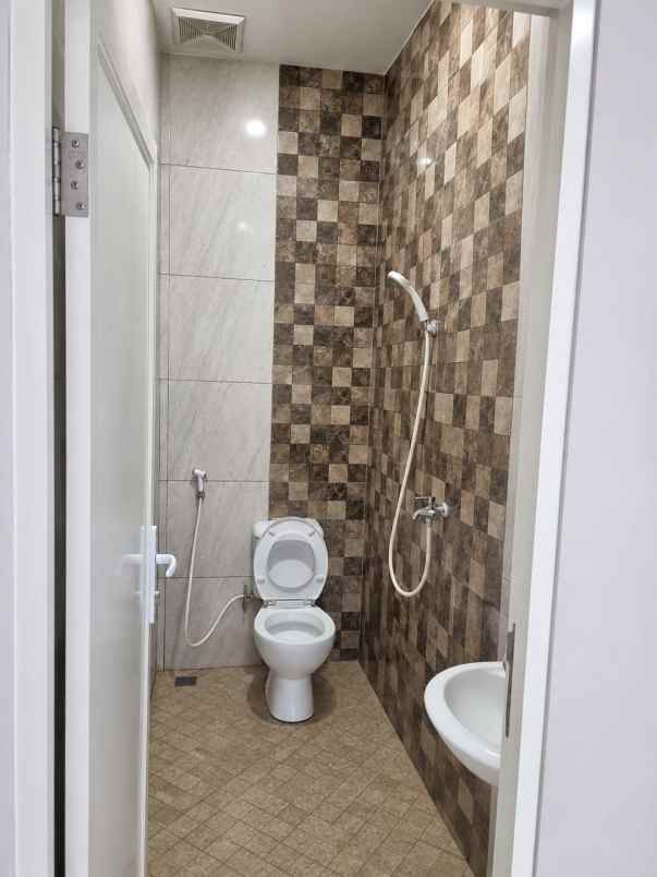 dijual rumah lebak jaya