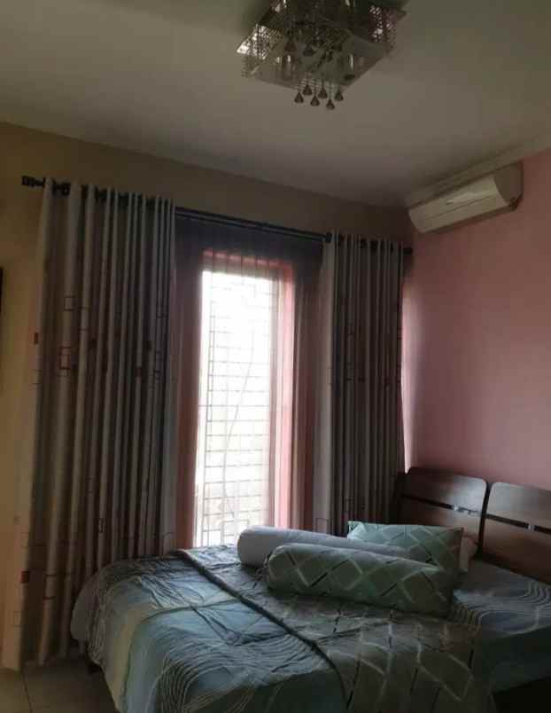 dijual rumah legenda wisata cibubur