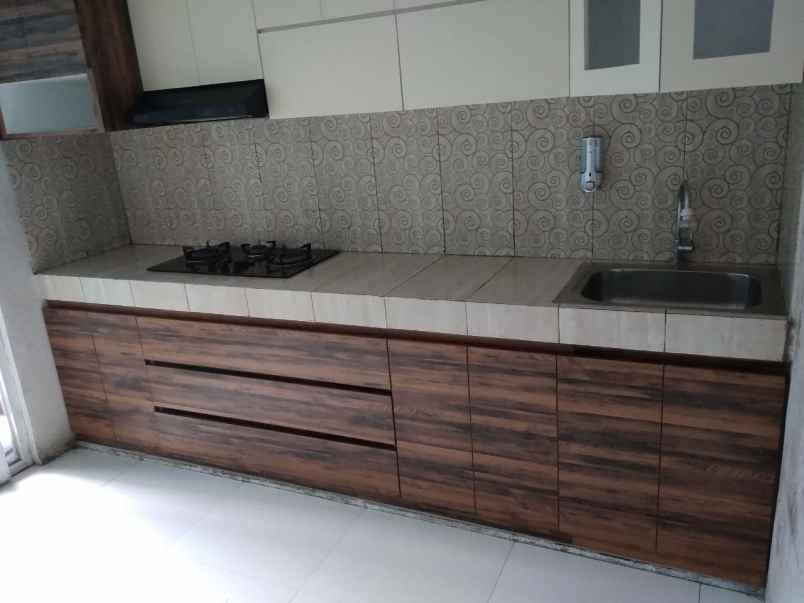 dijual rumah lembang bandung barat