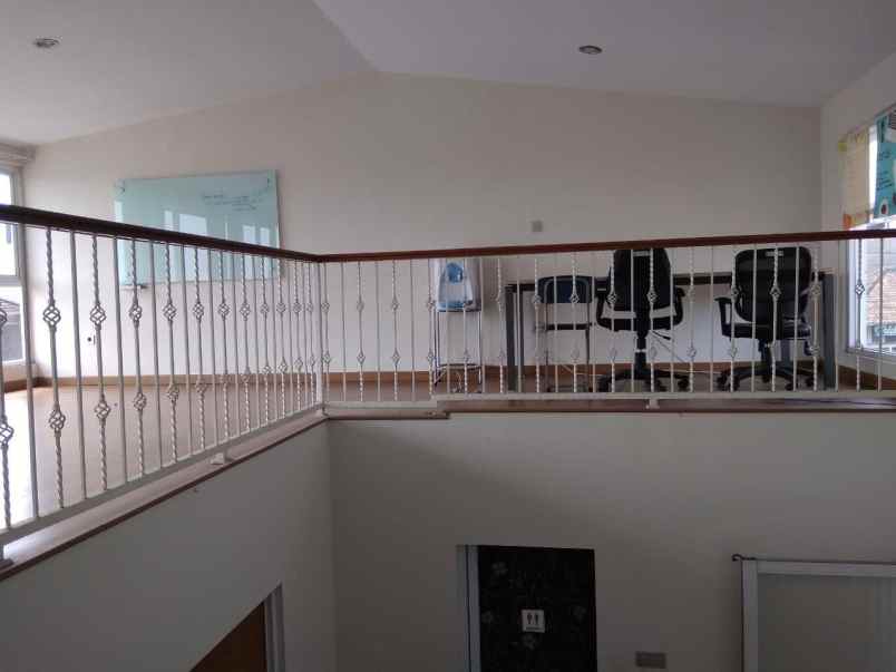 dijual rumah lembang bandung barat