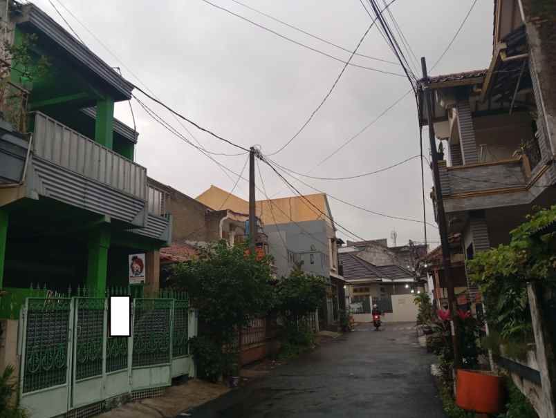dijual rumah leuwigajah