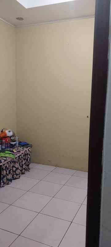 dijual rumah lokasi strategis di kawasan berkembang