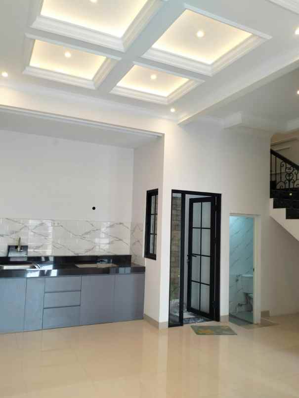dijual rumah m kahfi 1 jagakarsa