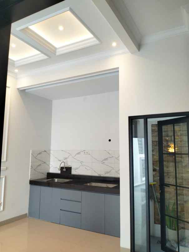dijual rumah m kahfi 1 jagakarsa