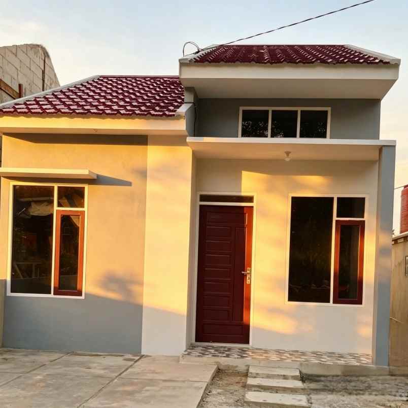 dijual rumah manggar