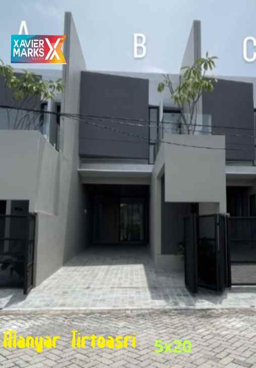 dijual rumah manyar tirtoasri