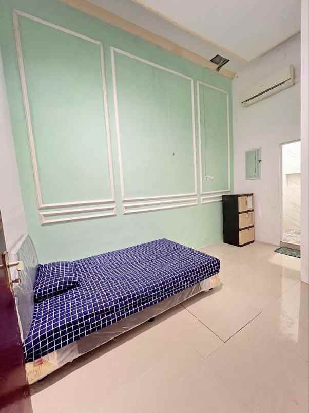 dijual rumah medokan