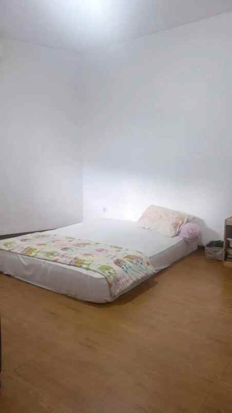 dijual rumah menteng bintaro