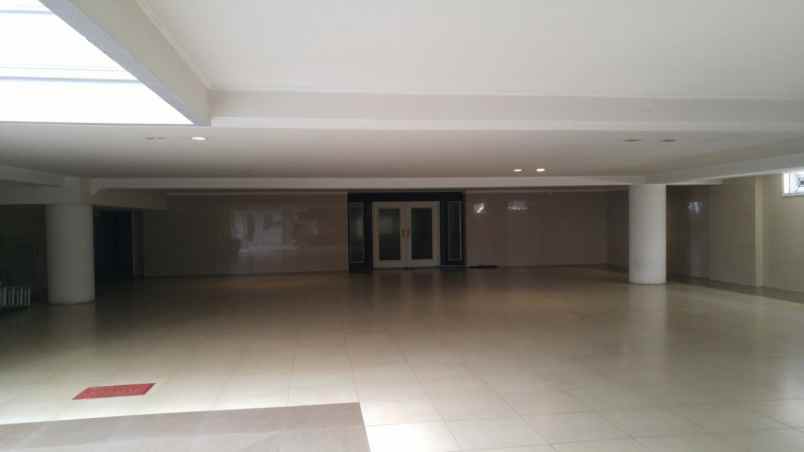 dijual rumah mewah di pakuwon indah surabaya