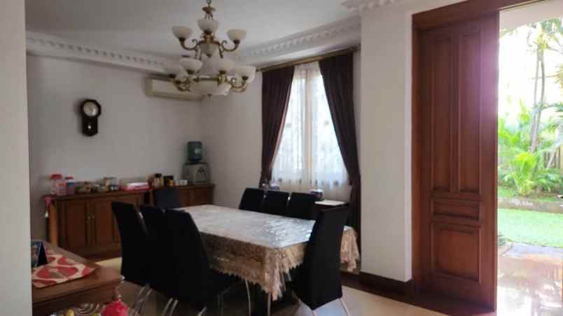 dijual rumah mewah prime location di pondok indah