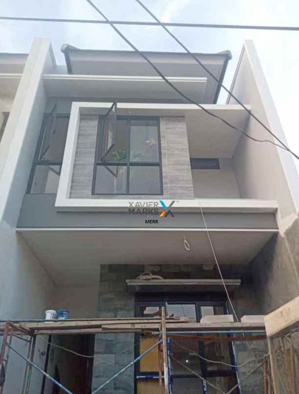 dijual rumah minimalis 2 lantai medokan asri utara