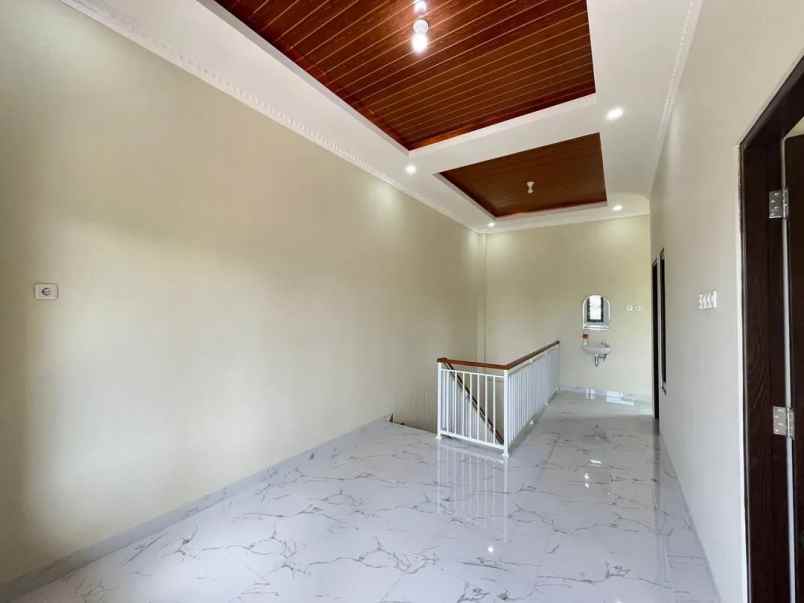 dijual rumah minimalis siap huni di bekasi timur