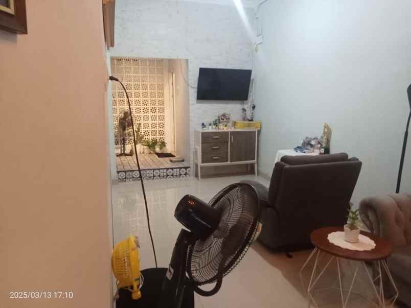 dijual rumah minomartani