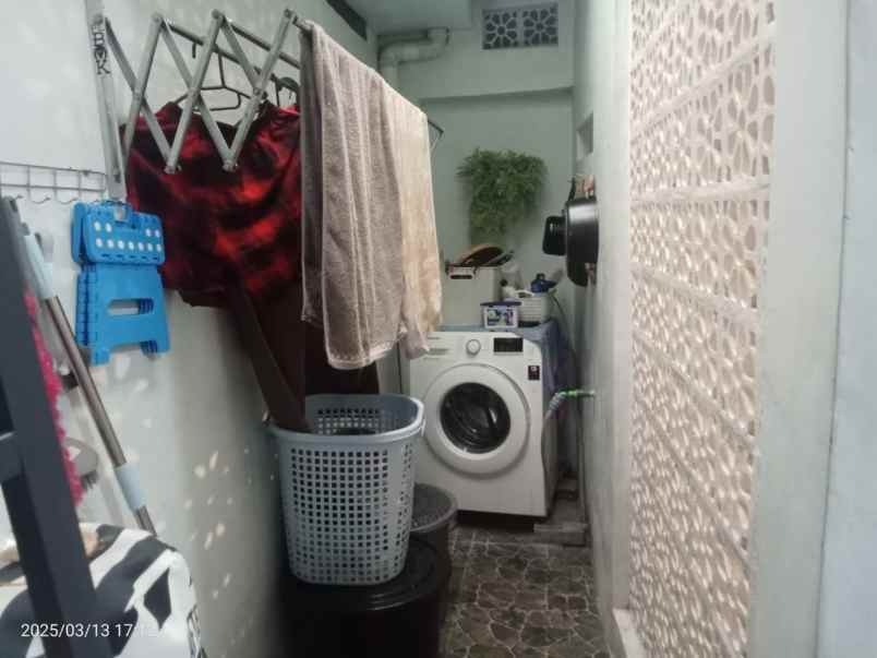 dijual rumah minomartani