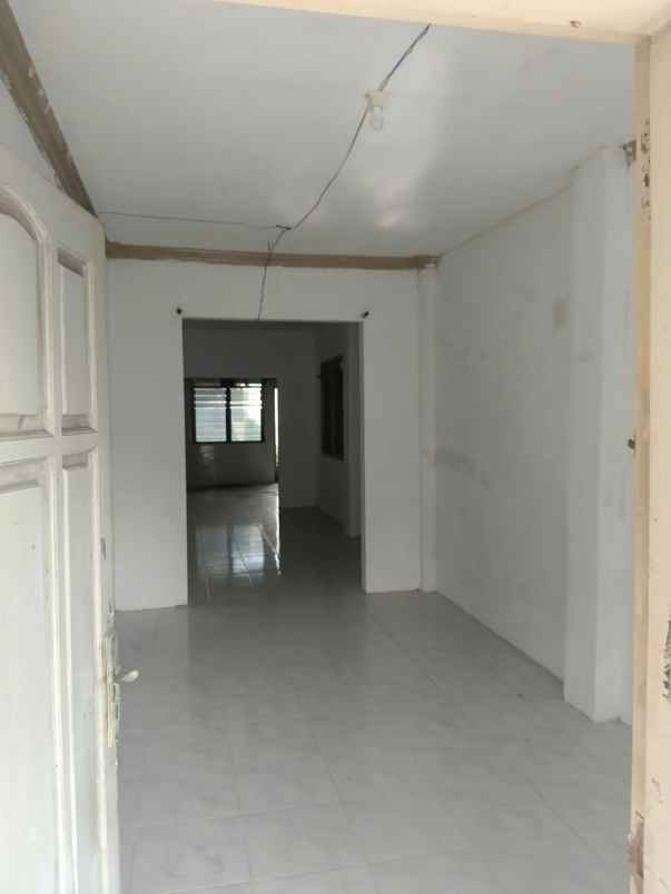 dijual rumah murah dekat mall