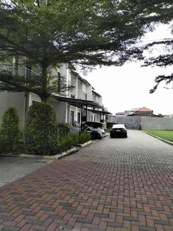 dijual rumah myhome arcamanik bandung